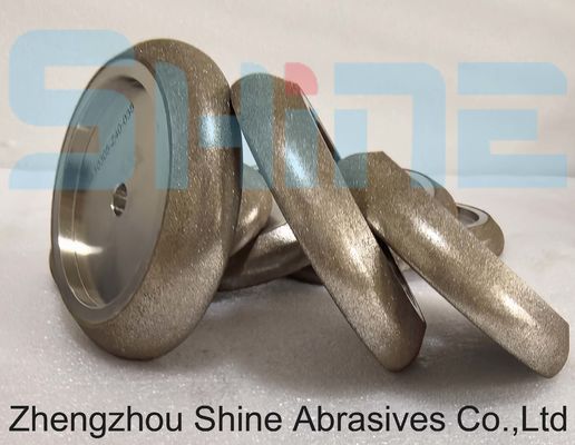 Rodas de moagem de perfis CBN eletroplastadas para afiar serras de banda de alta liga